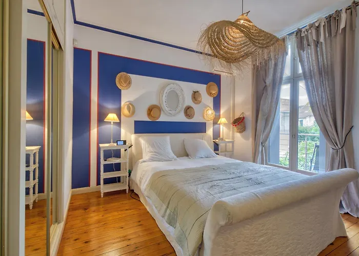 Fripouille - A 100 M De La * Royan